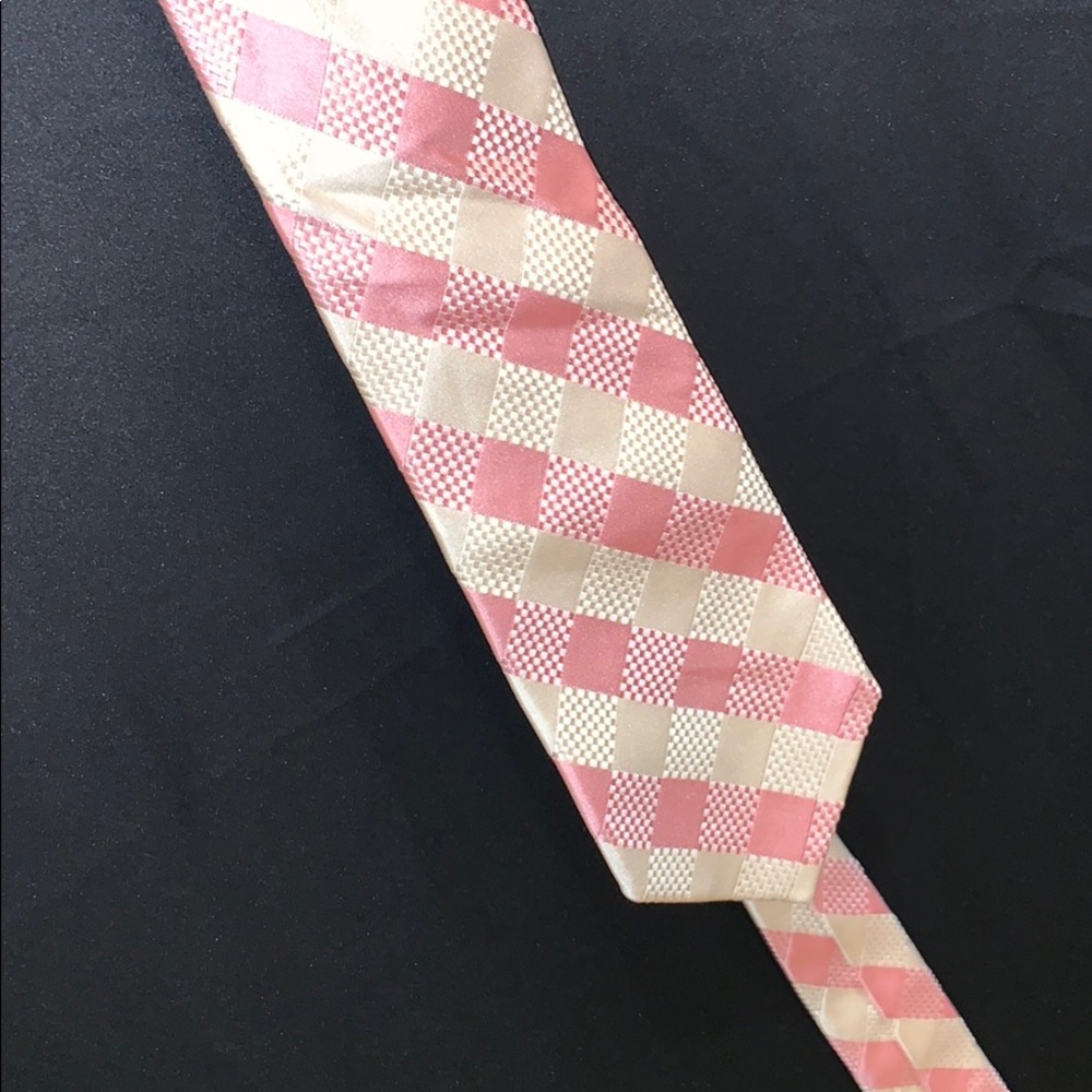 Express Checked Tie